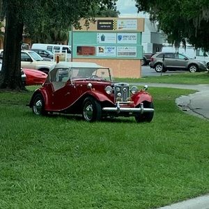 Meet your Posher, Raul